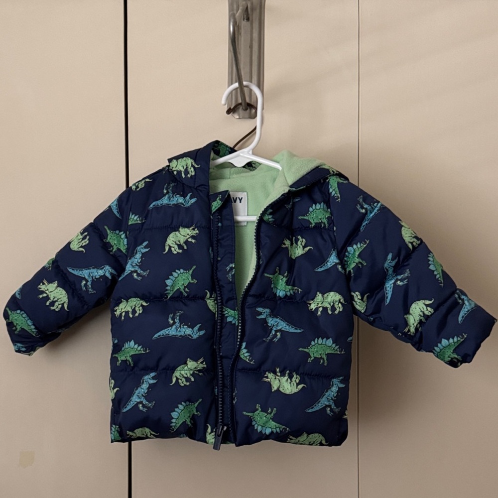 Old Navy Baby Dinosaur Print Puffer Jacket size 6-12m